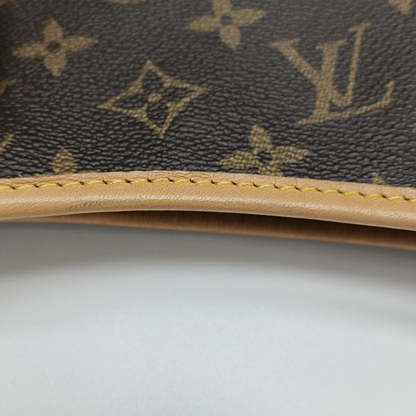 CARRYALL MM Monogram Coated Canvas Brown