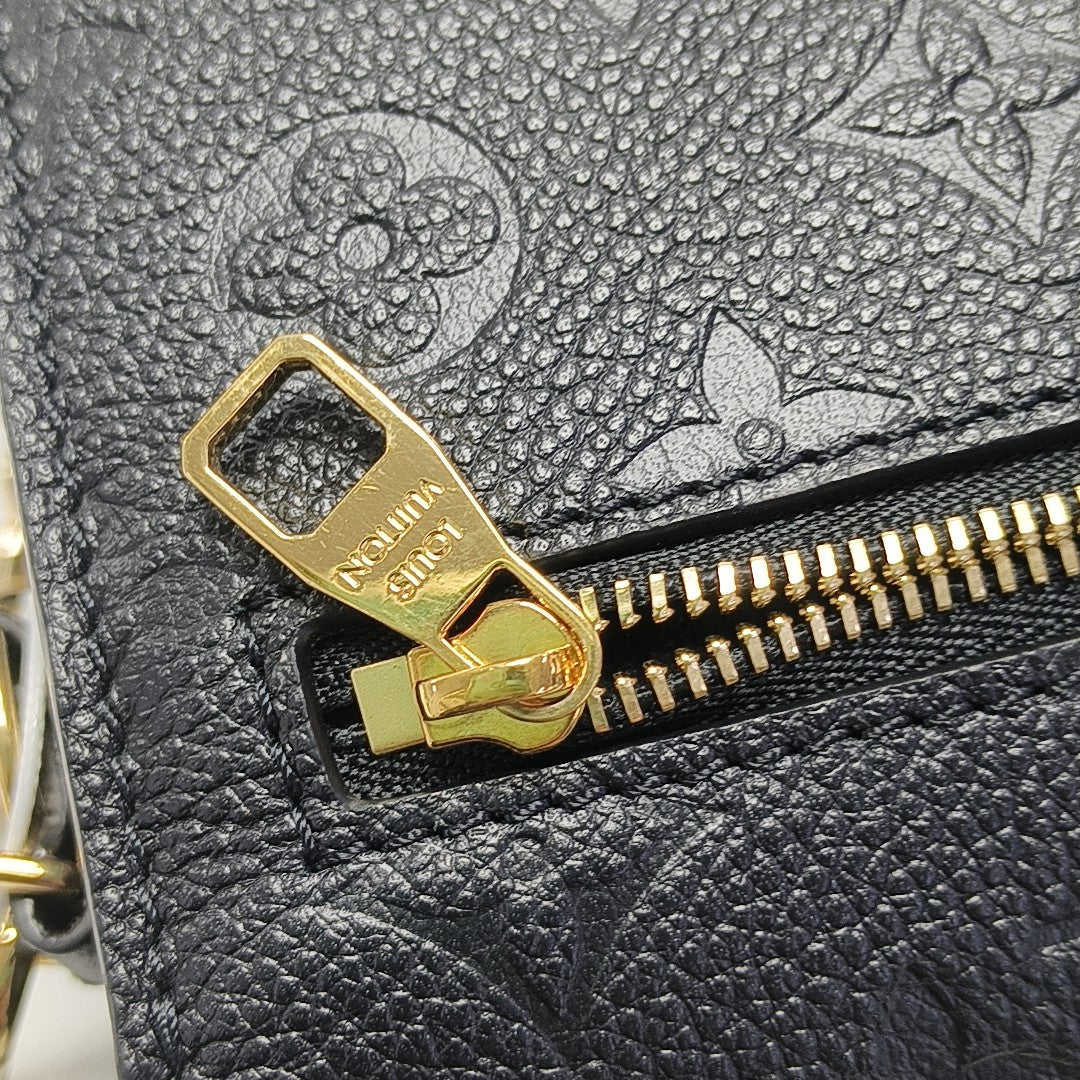 MÉTIS EAST WEST Monogram Calfskin Black