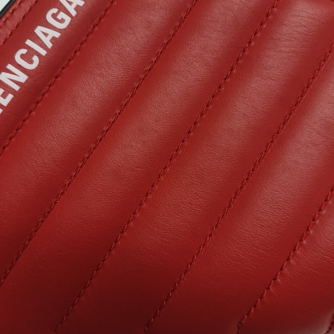 Camera Quilted Calfskin Red