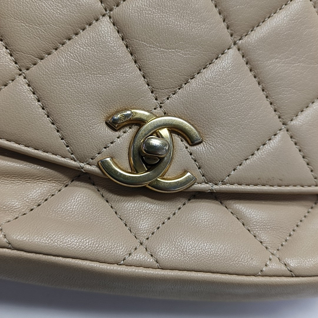 Quilted Lambskin Shoulder Bag Beige