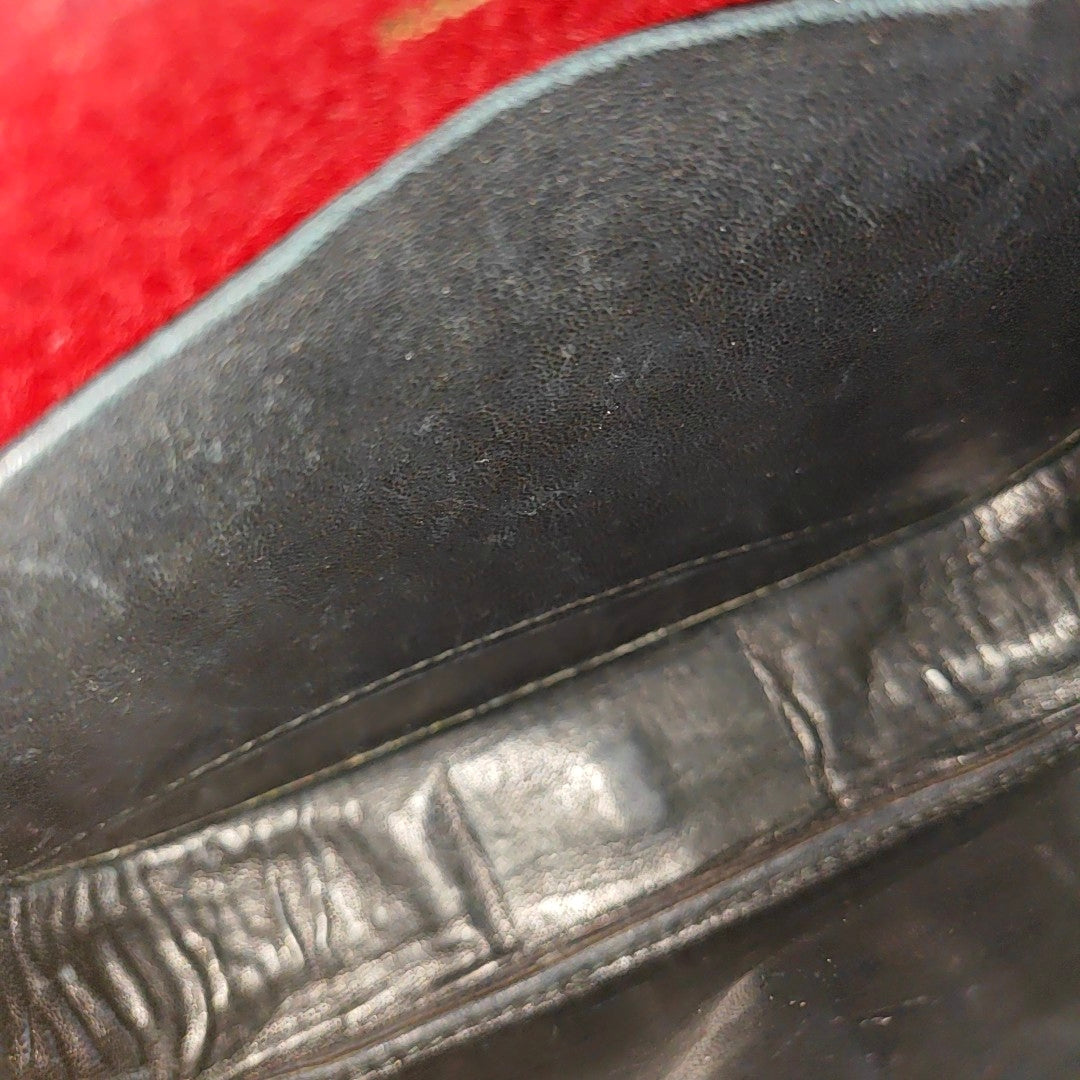 Leather Red