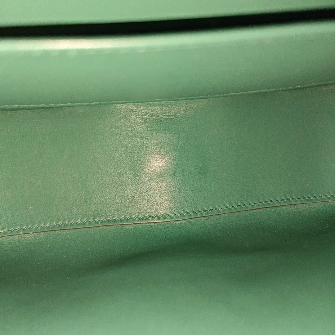 Della Cavalleria Epsom Green