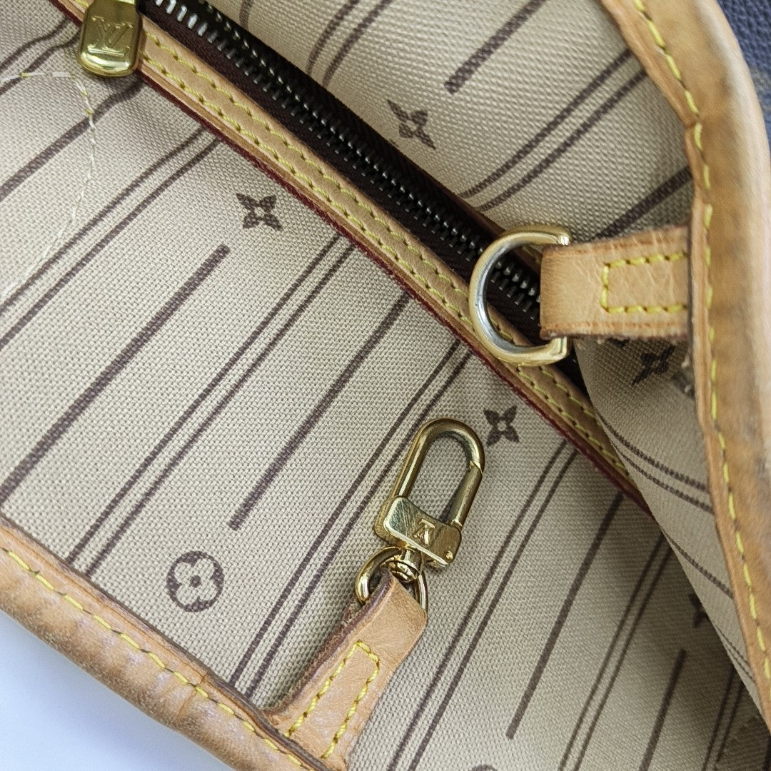 NEVERFULL GM Monogram Coated Canvas Brown