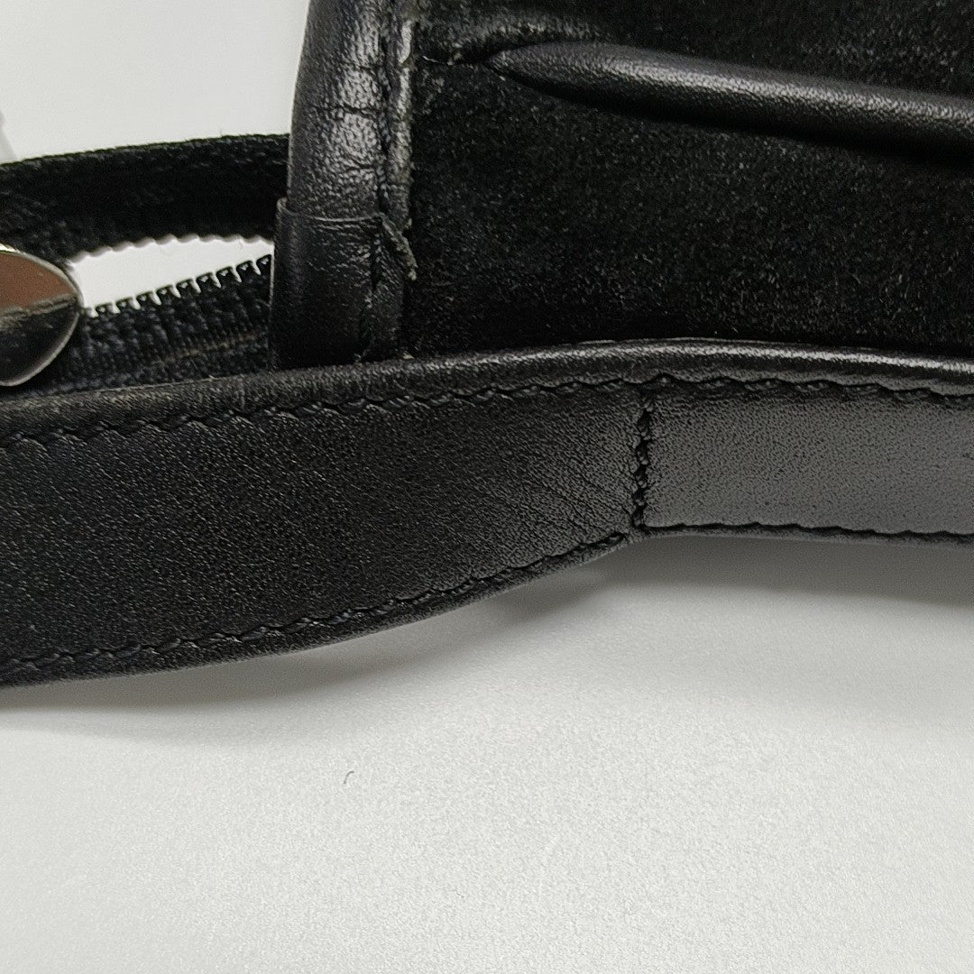 Suede Black