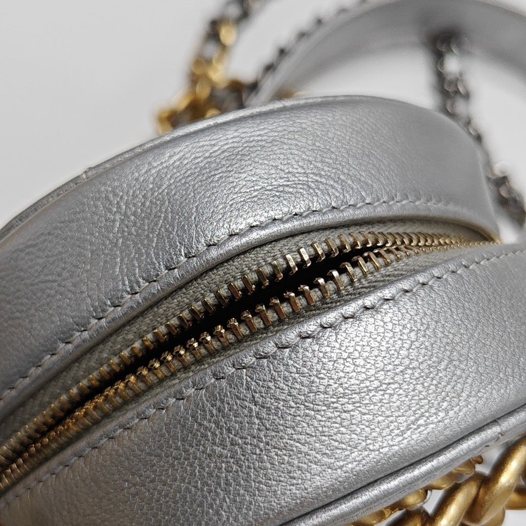 Authenticated pre-owned  CHANEL 19 Quilted Lambskin Silver - Shoulder Bag at Looply