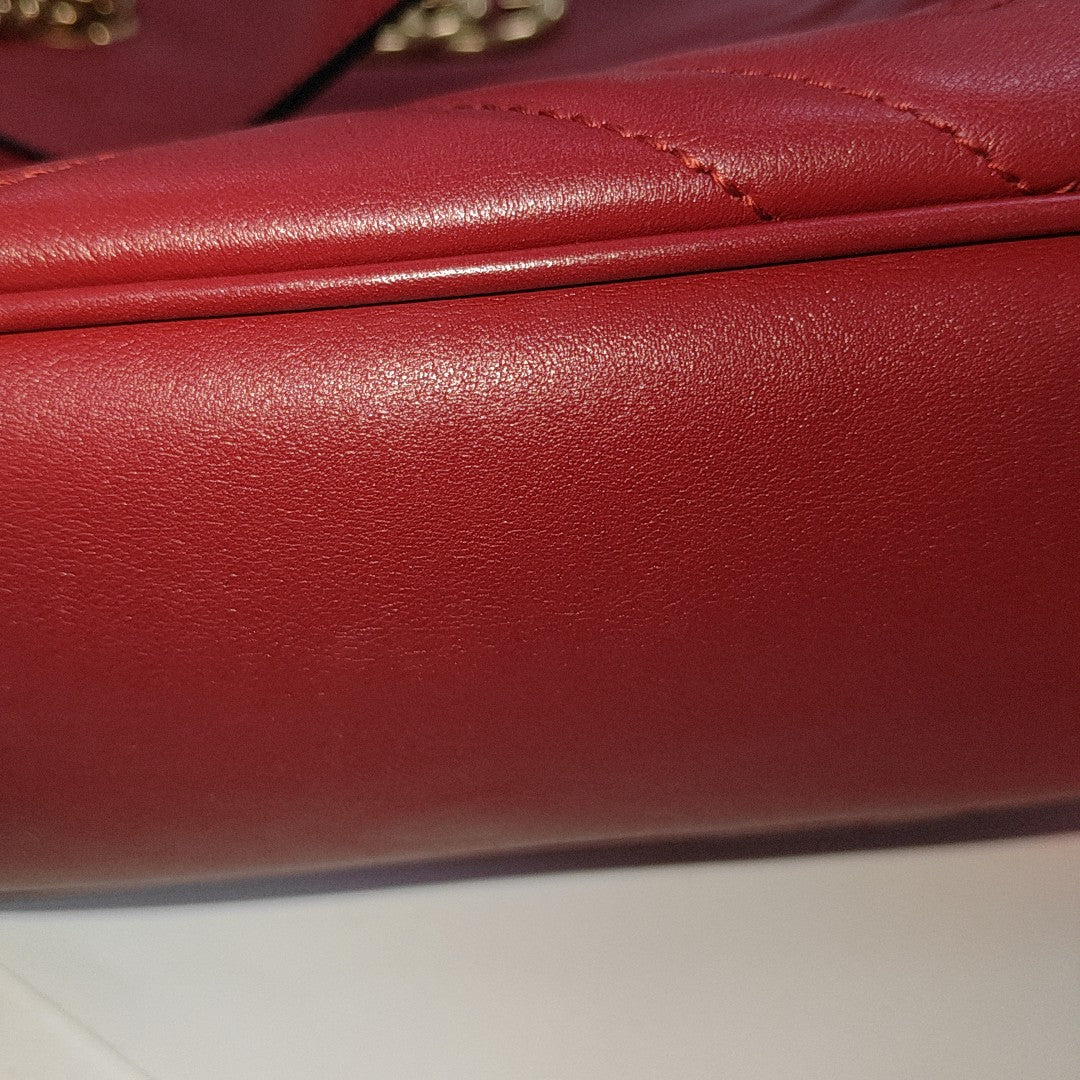 Piel de ternera GG Marmont Roja