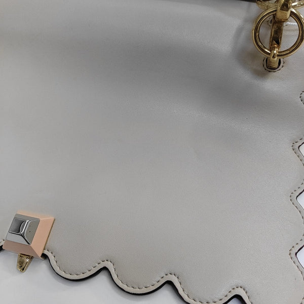 Kan I Medium Calfskin White