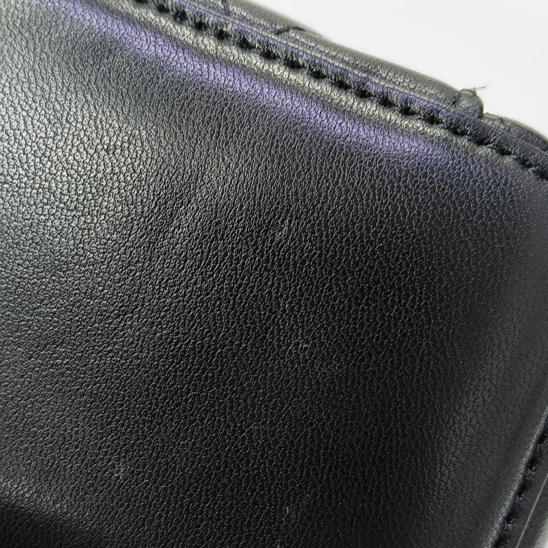 VANITY CASE Mini Quilted Lambskin Black
