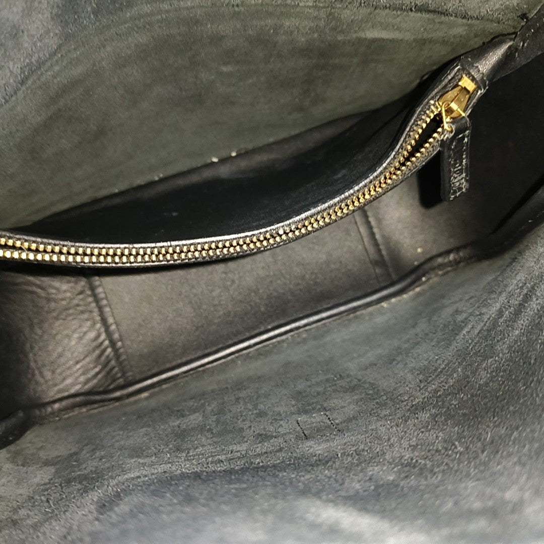 LE 5 À 7 Small Calfskin Black