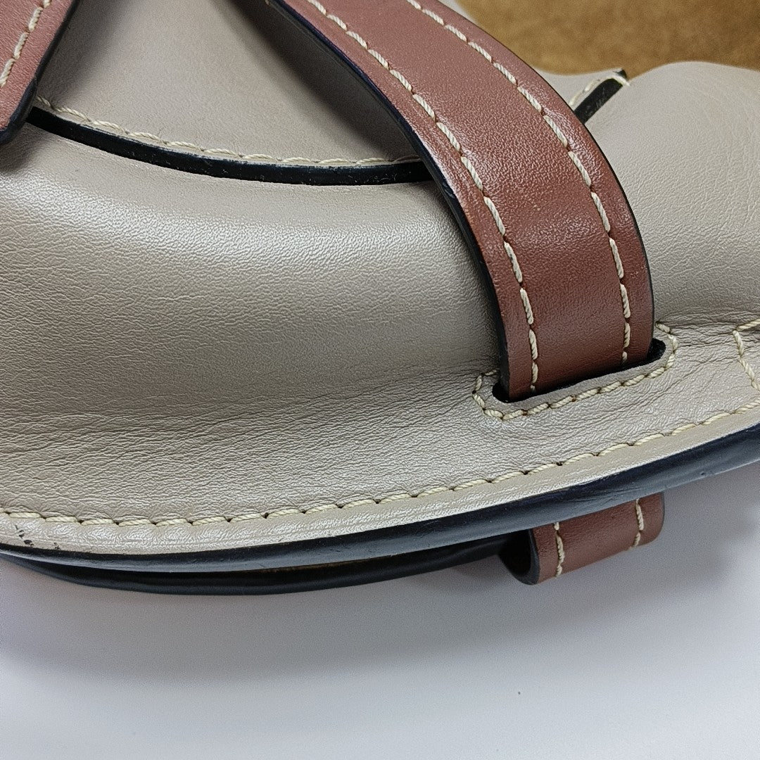 Gate Small Calfskin Brown