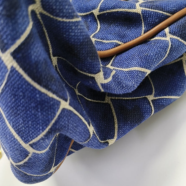 Canvas Blue