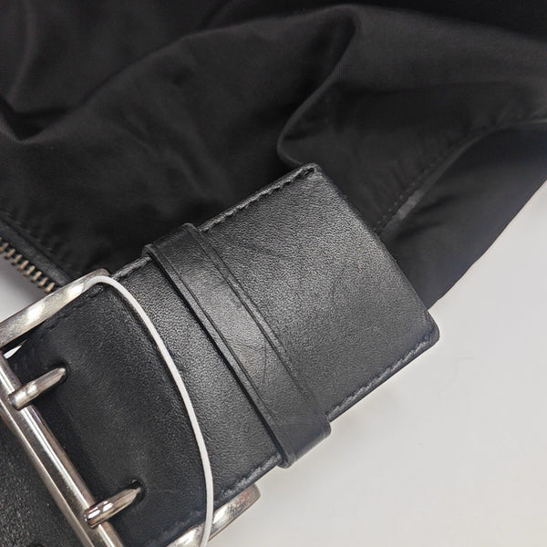 Canvas Black
