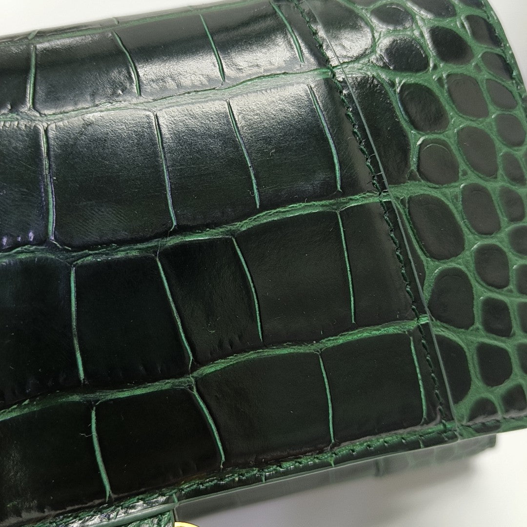 Hourglass S Calfskin Green