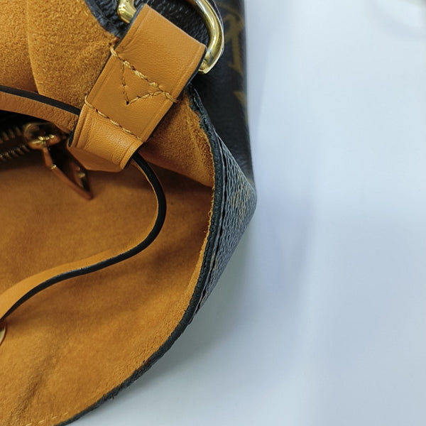 NÉONOÉ MM Monogram Coated Canvas Brown