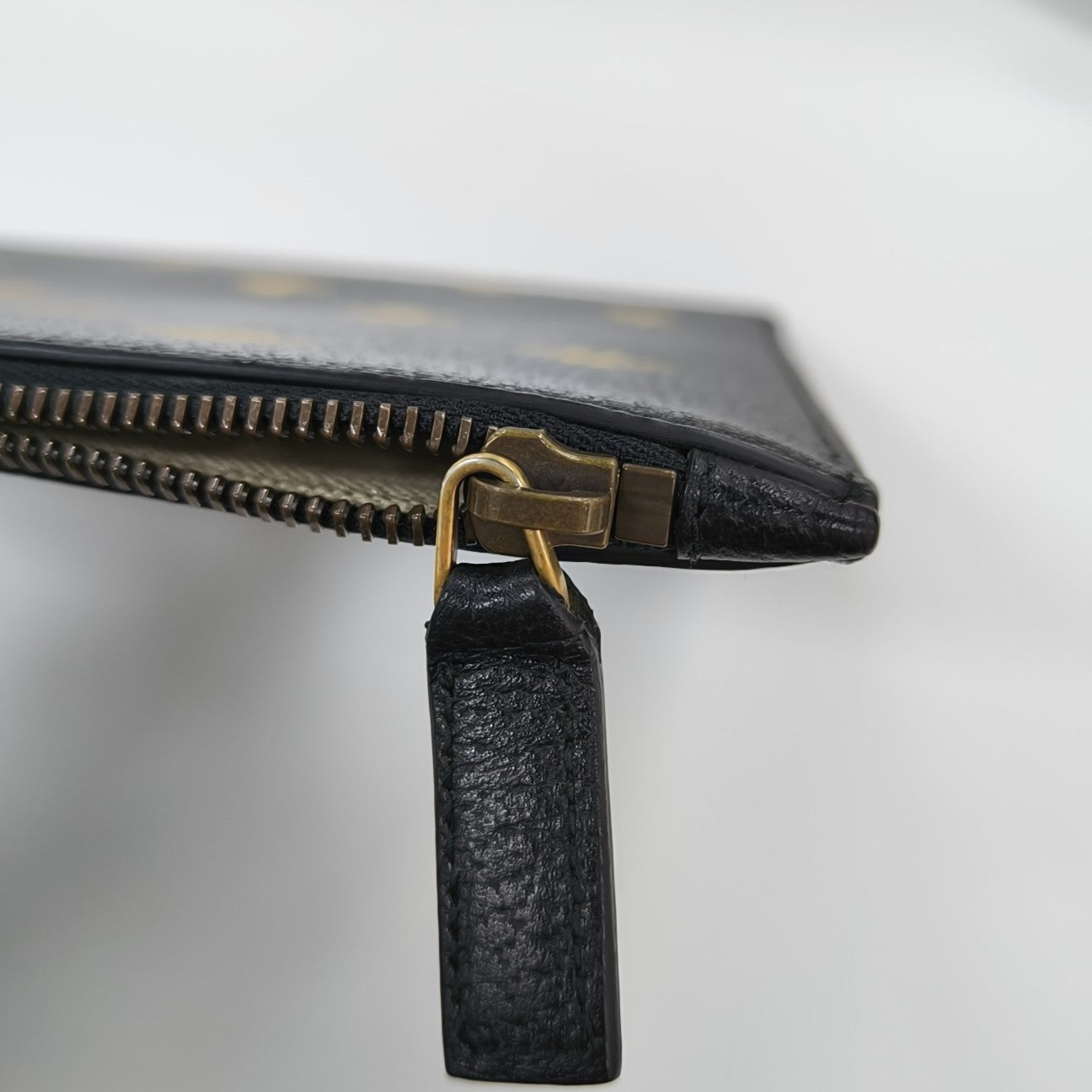 Bee Web Calfskin Black