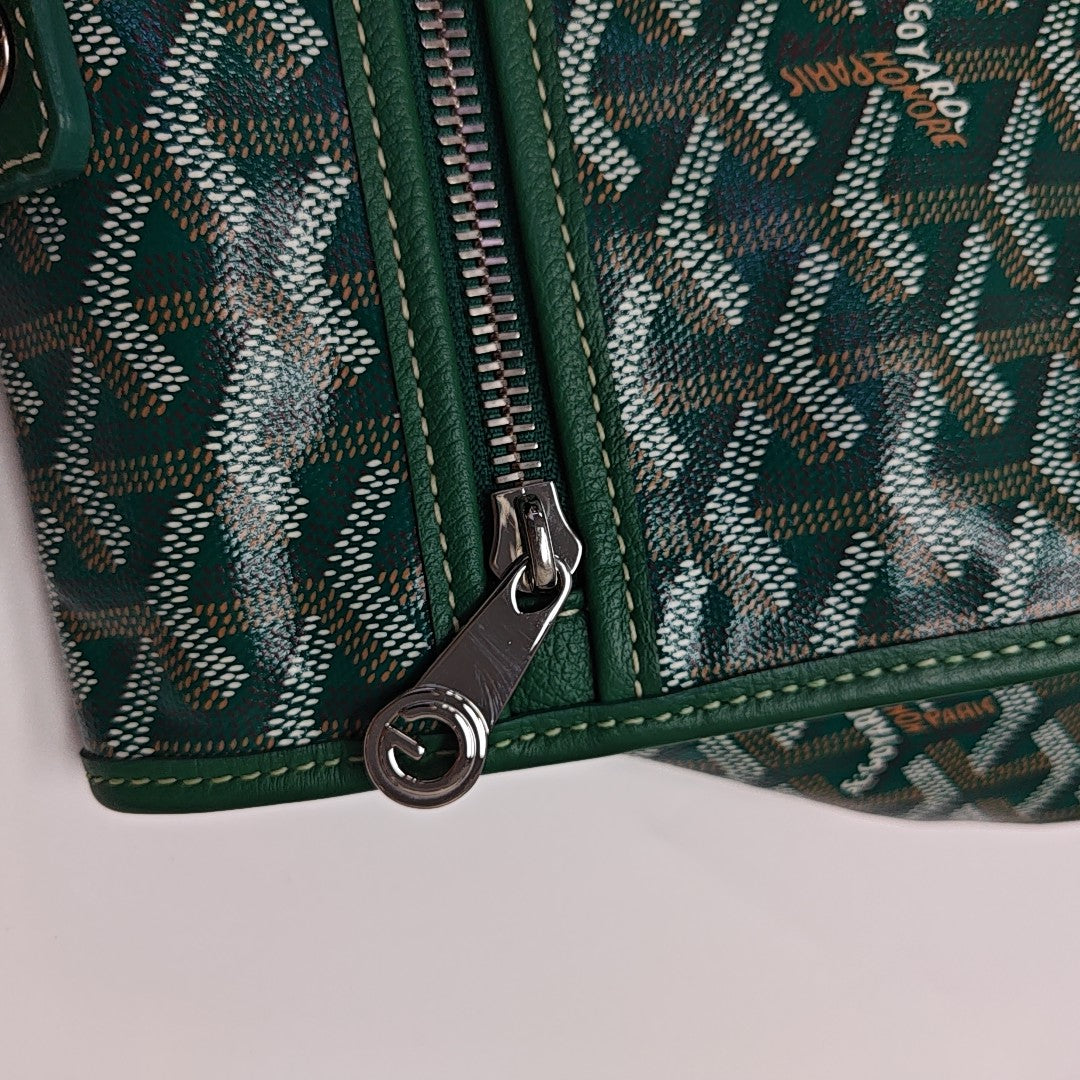 Saint Léger Coated Canvas Green