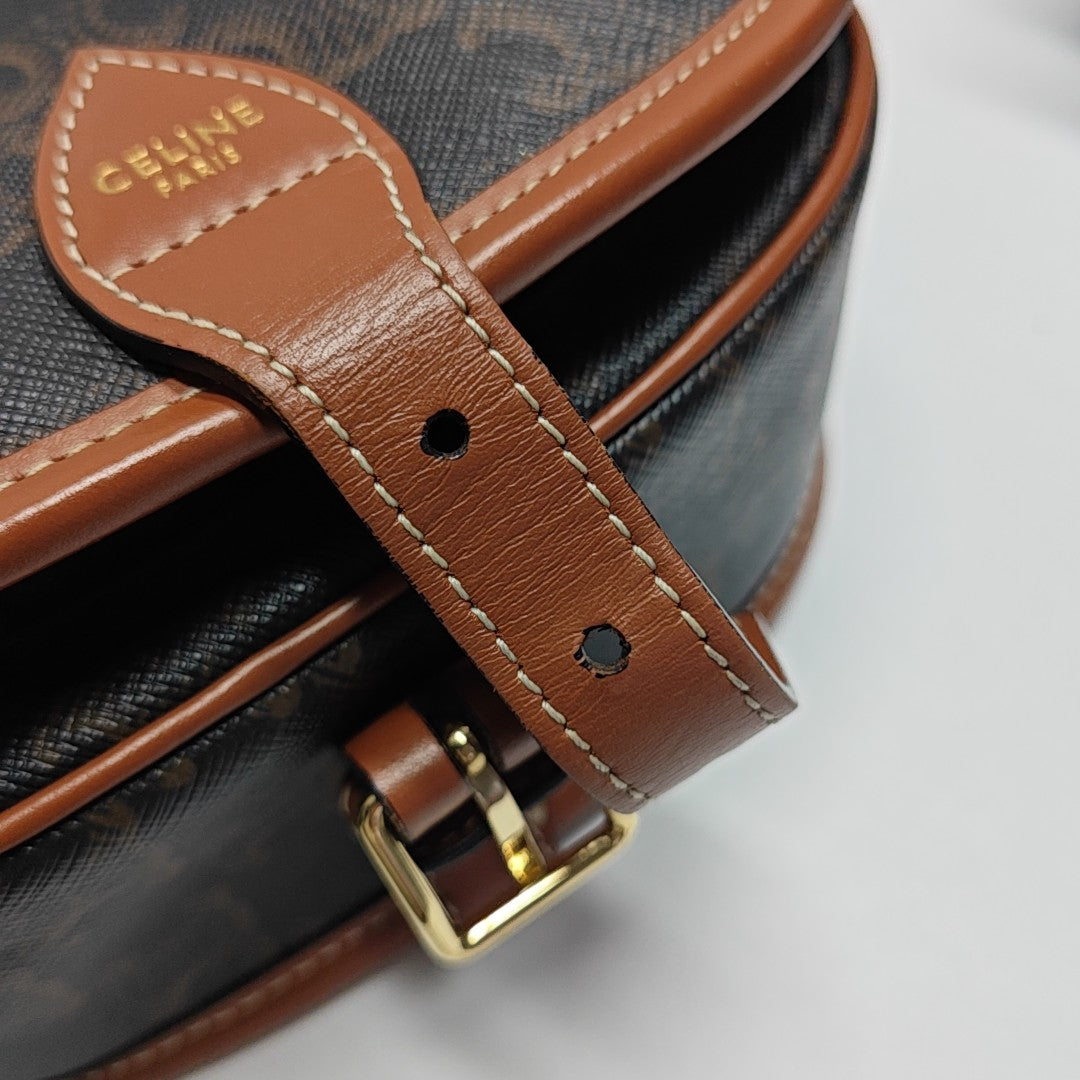 FOLCO Medium Coated Canvas Brown