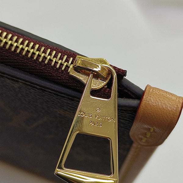 CARRYALL MM Monogram Coated Canvas Brown