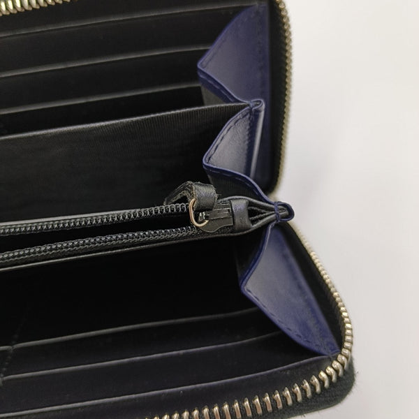 Swing Calfskin Black Wallet