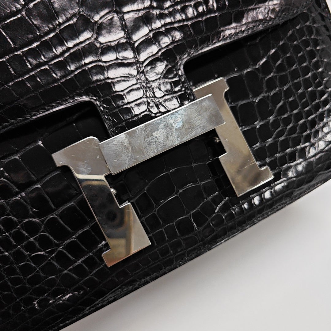 Constance 23 Shiny Porosus Crocodile Black