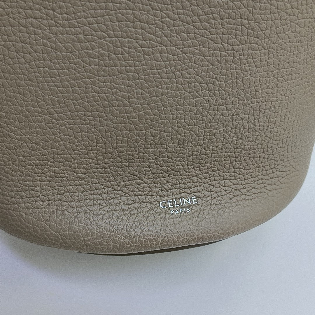 BIG BAG Nano Calfskin Gray