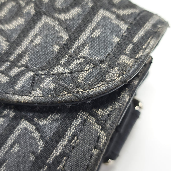Saddle Medium Canvas Gray