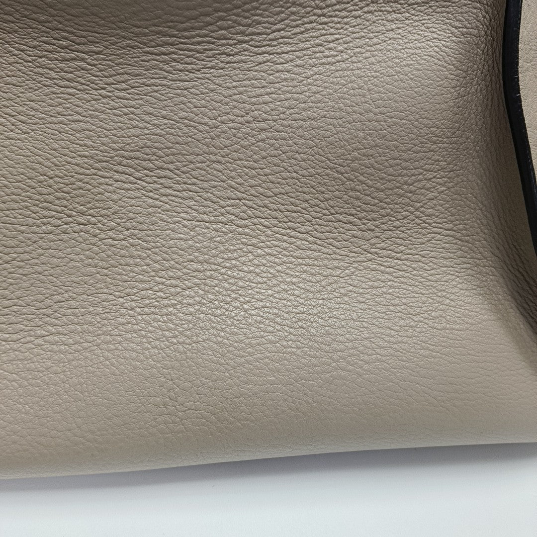 Peekaboo Medium Calfskin Beige