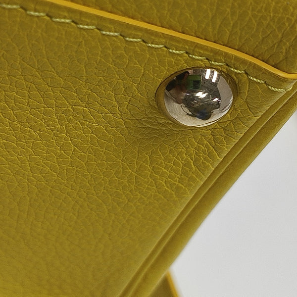 Brillant Medium Calfskin Yellow