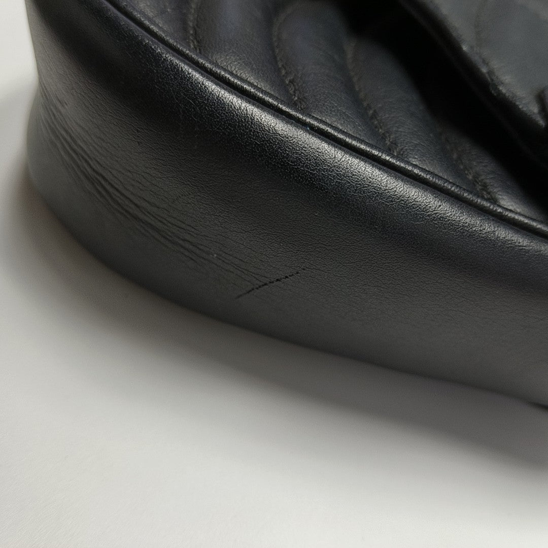 NEW WAVE PM Quilted Calfskin Black