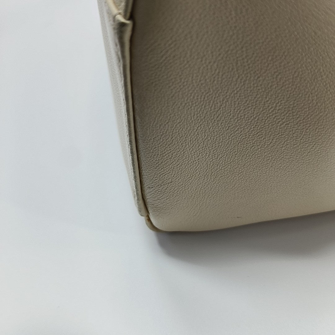 Peekaboo Mini Calfskin White