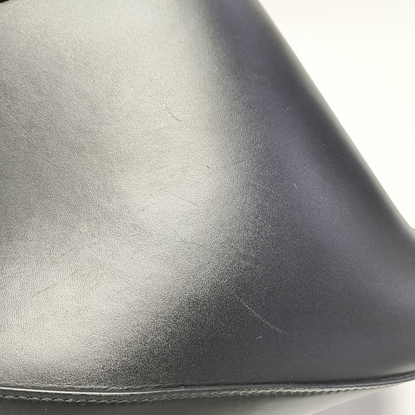 Calfskin Shoulder Bag Extra Large Black