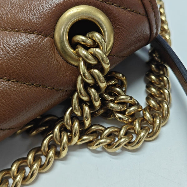GG Marmont Medium Quilted Calfskin Brown