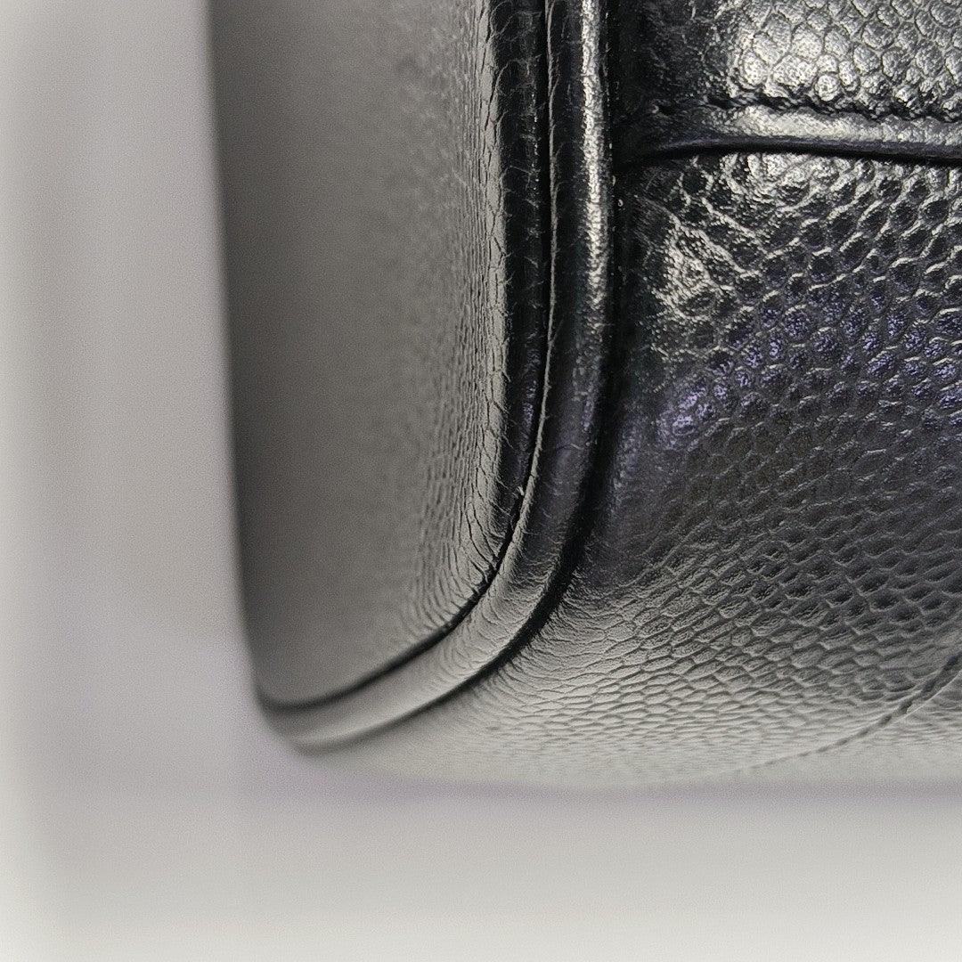 VINTAGE COSMETIC BAGS Grained Calfskin Black