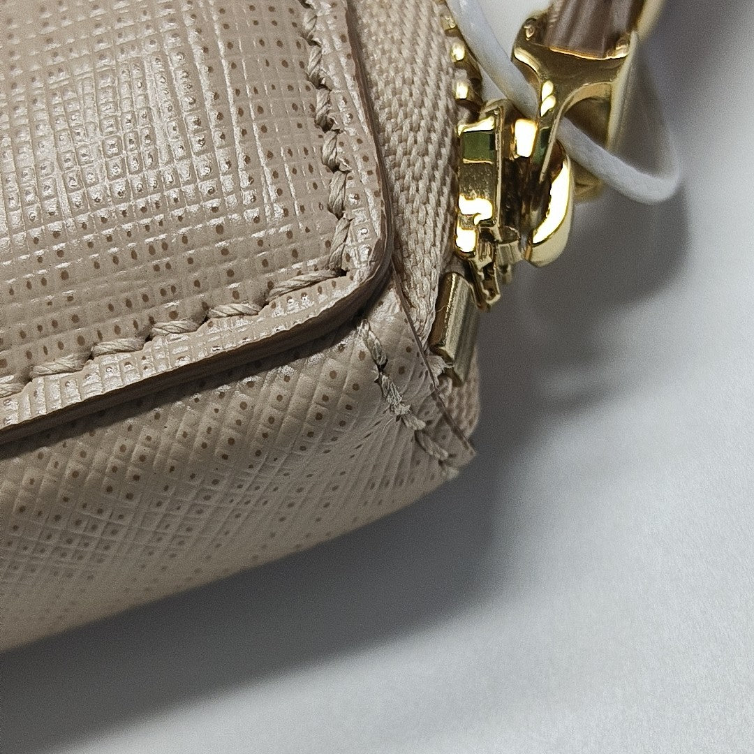 Gancini Calfskin Brown