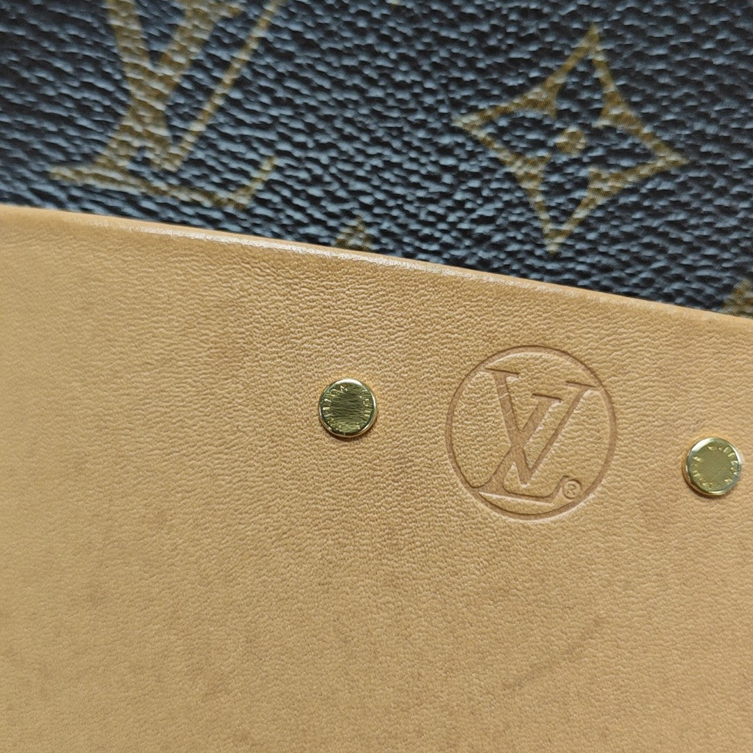 BOITE CHAPEAU MM Monogram Coated Canvas Brown