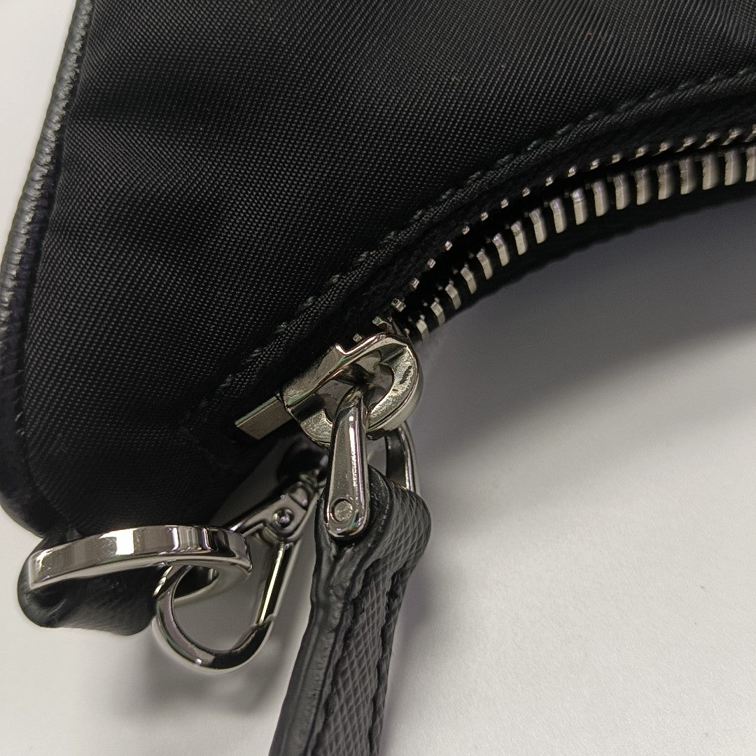 Re-Edition2005 Nylon Black