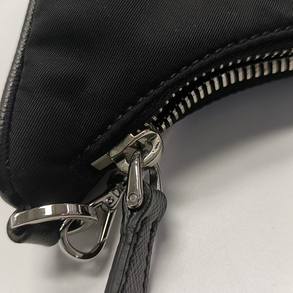 Re-Edition2005 Nylon Black