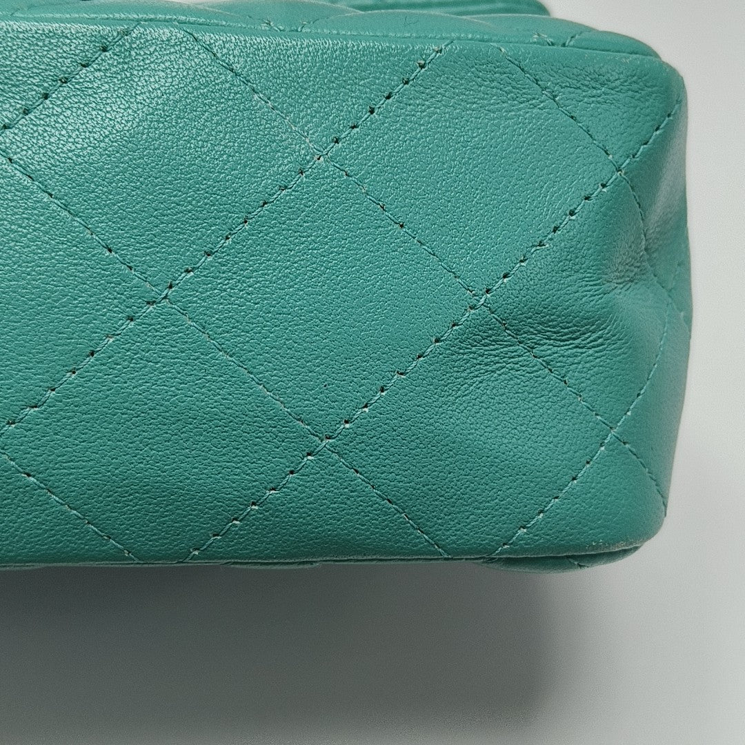 CLASSIC FLAP Mini Quilted Lambskin Green