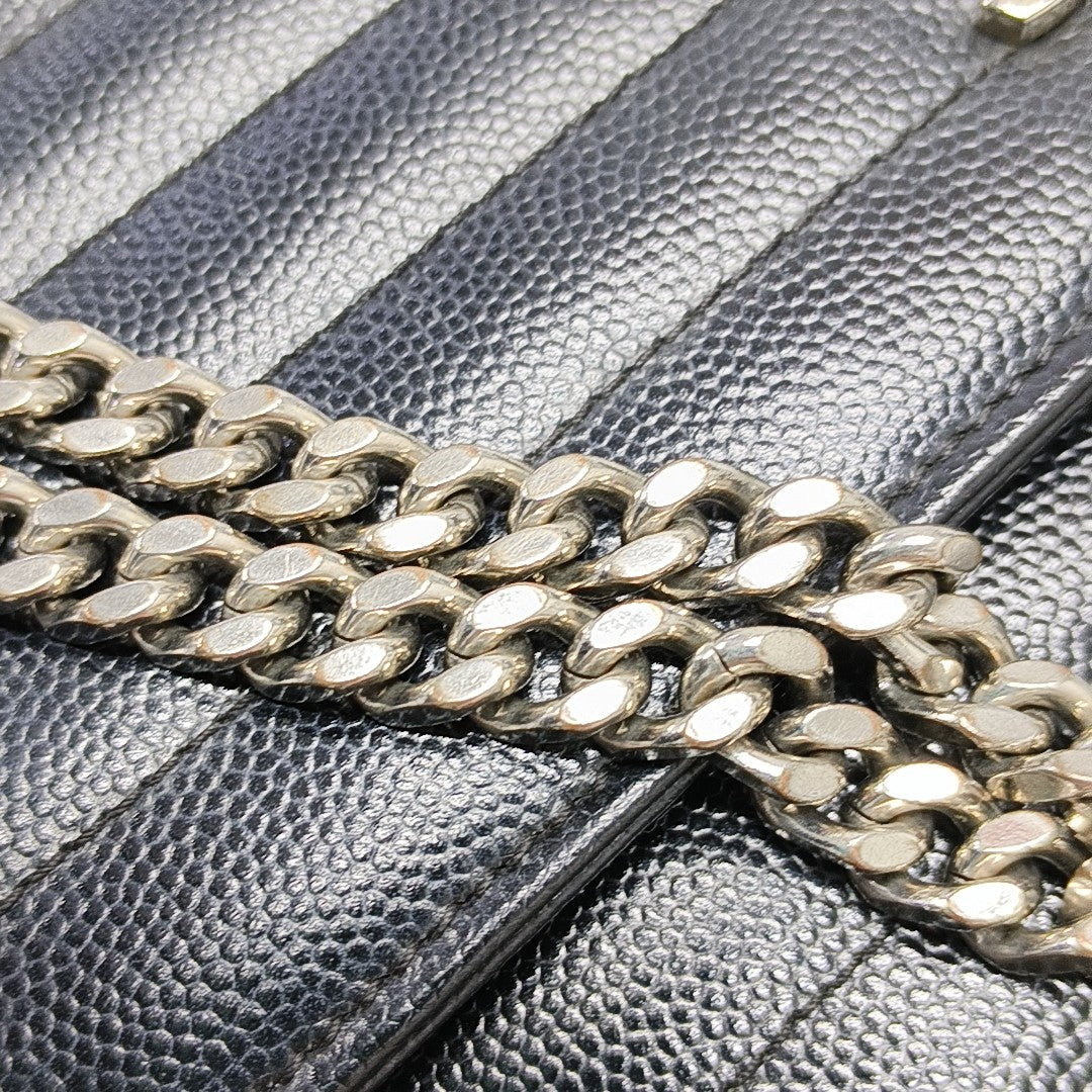 MONOGRAM Medium Chevron Calfskin Black