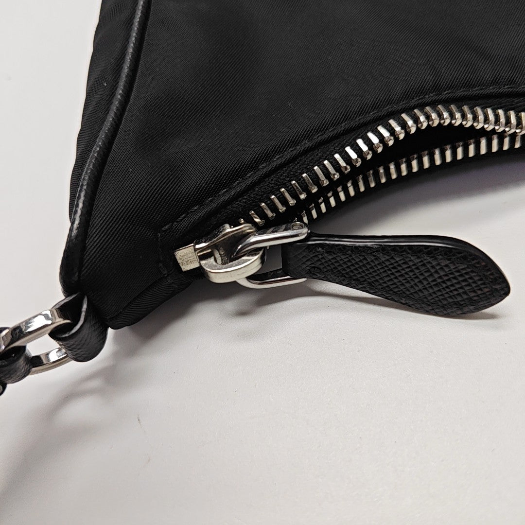 Re-Edition2005 Nylon Black