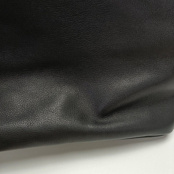 Calfskin Bucket Bag Large Black