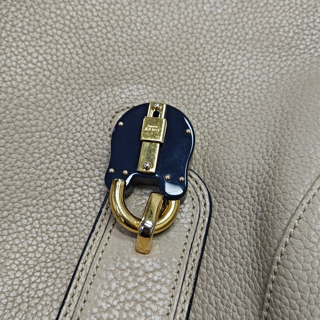 Calfskin Tote Bag Beige