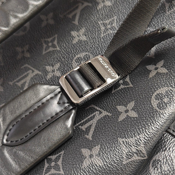 DISCOVERY Monogram Coated Canvas Gray