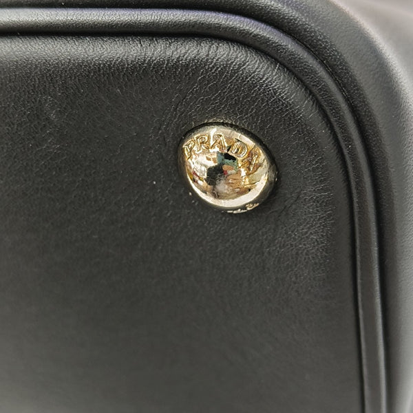 Inside Calfskin Black