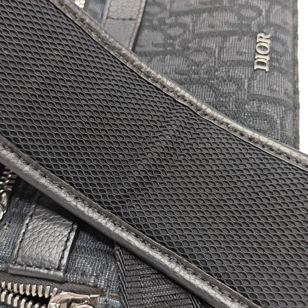 Safari Oblique Canvas Black