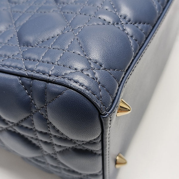 Lady Dior Medium Cannage Lambskin Blue