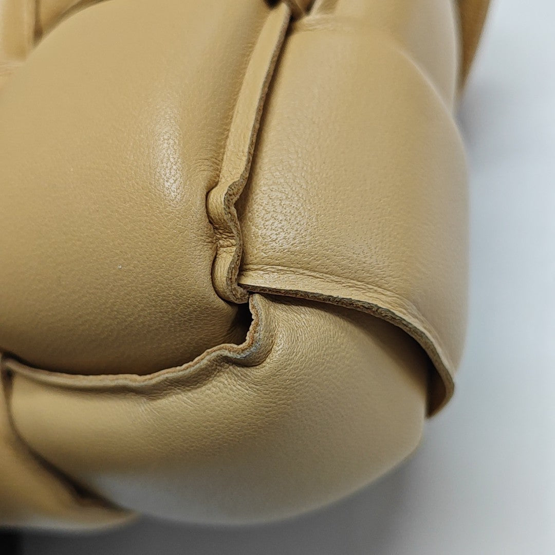 Cassette Medium Lambskin Beige