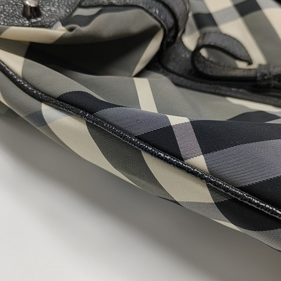 Lowry Fabric Gray