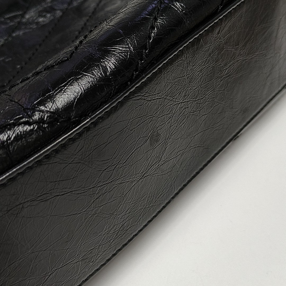 NIKI Medium Chevron Calfskin Black