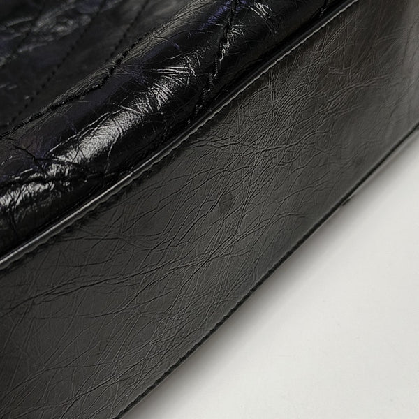 NIKI Medium Chevron Calfskin Black
